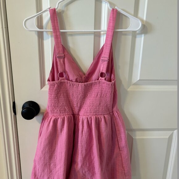American Eagle pink romper - Picture 2 of 2